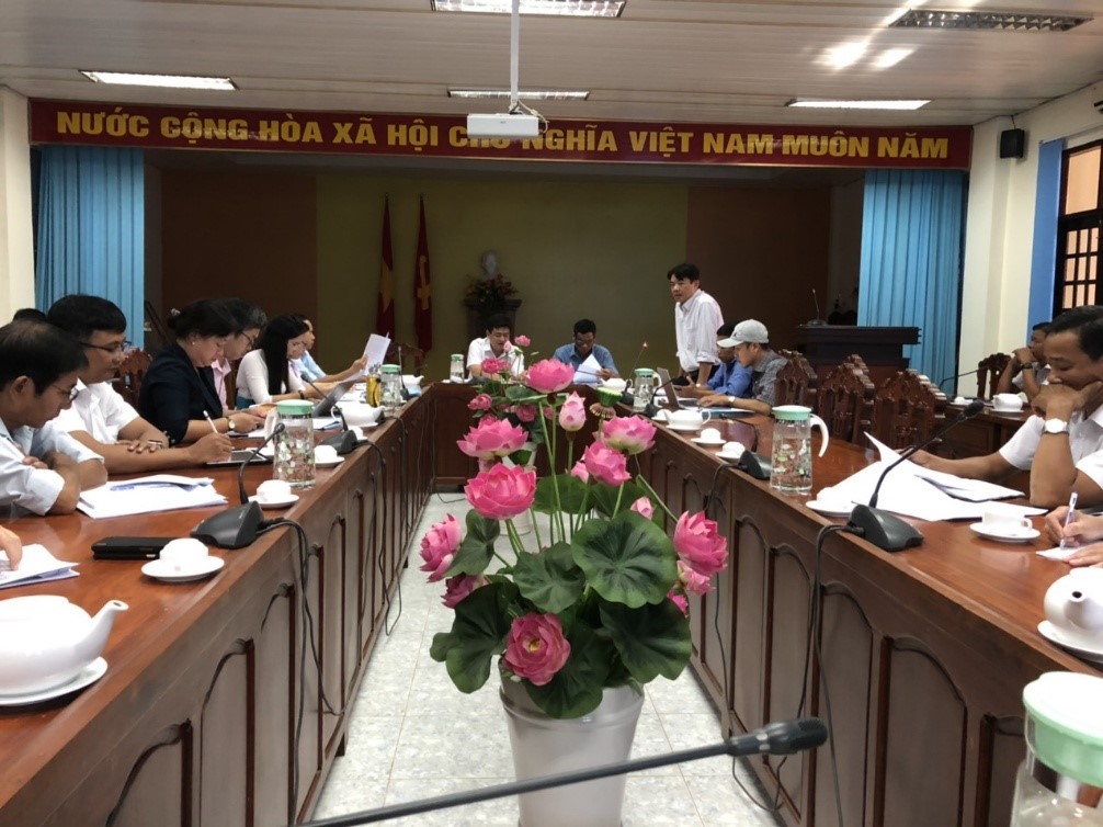 &Ocirc;ng Ch&acirc;u Trường Hải &ndash; Trưởng ph&ograve;ng TNMT TPTV b&aacute;o c&aacute;o tại cuộc họp