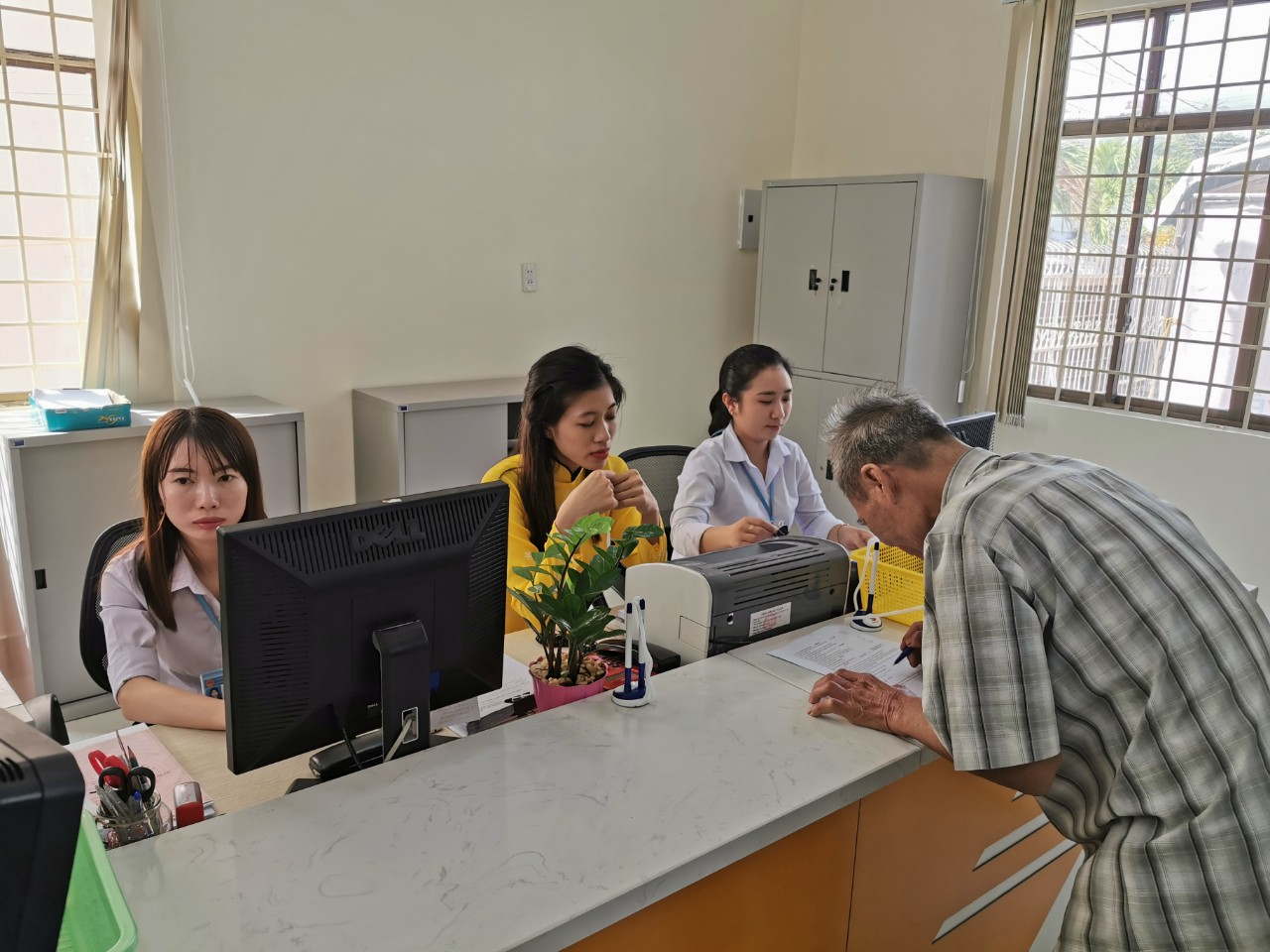 Hình ảnh Bộ phận tiếp nhận và hoàn trả kết quả sau khi chuyển giao đi vào hoạt động